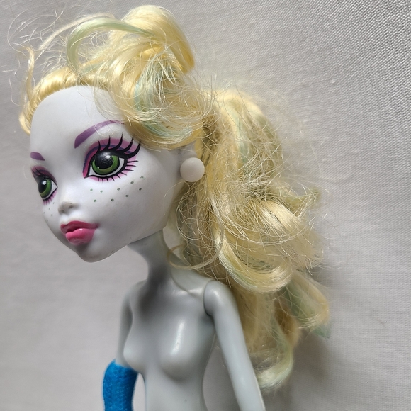 Monster High Lagoona Blue Dot Dead Gorgeous Doll 11" Preowned Incomplete - Picture 5 of 8